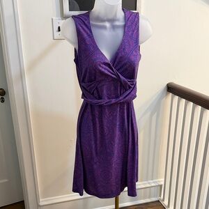 PRANA Dress with twisted front. Pullover design with built in bra.  Size S